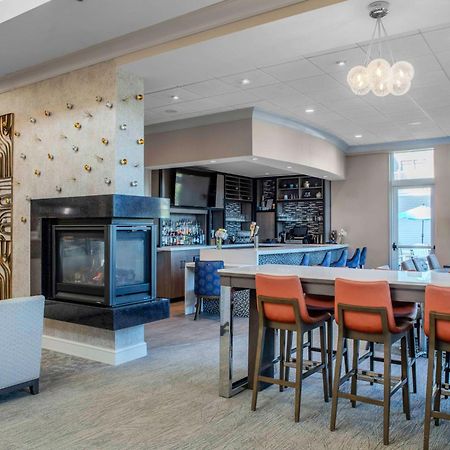 Hilton Garden Inn Freeport Downtown Esterno foto