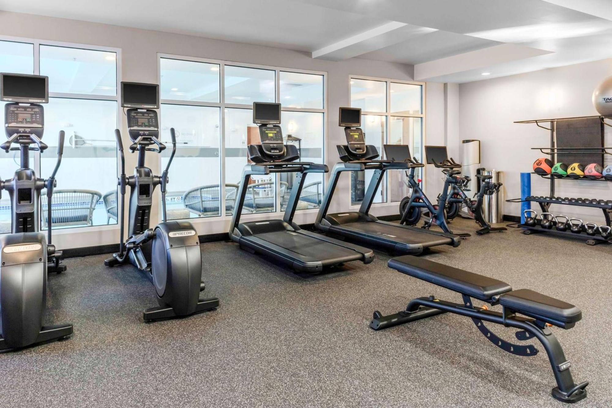 Hilton Garden Inn Freeport Downtown Esterno foto
