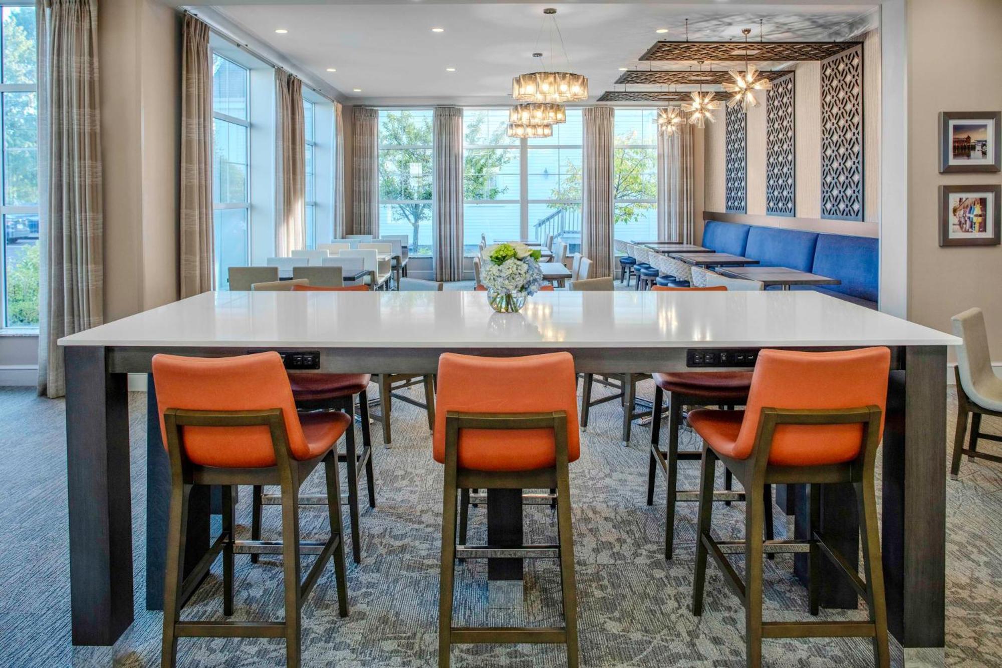 Hilton Garden Inn Freeport Downtown Esterno foto
